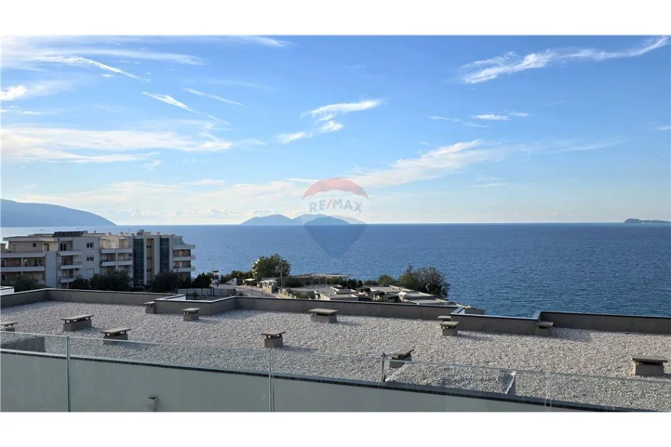 Vlore, shitet apartament 1+1 Kati 3, 76 m² 266.700 € (Rruga Dhimitër Konomi, Vlore)