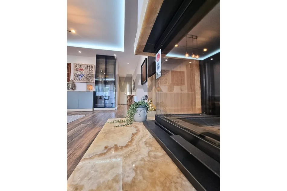 Tirane, jepet me qera Vile 4 Katshe , 3.000 € (Farke)