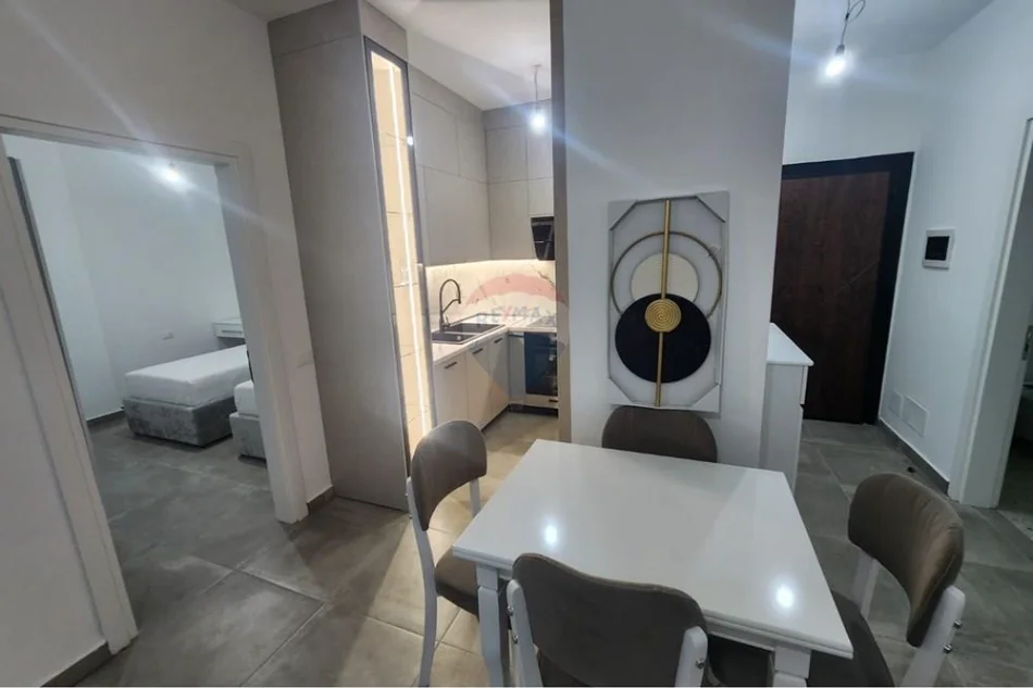 Tirane, shitet apartament 2+1 , 84 m² 155.000 € (paskuqan)
