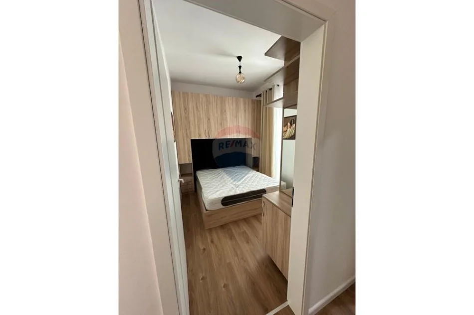 Tirane, jepet me qera apartament 1+1+Ballkon , 65 m² 450 € (Rezidenca Kadiu)