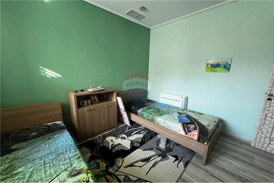 Vlore, shitet apartament+verande | Penthouse 2+1+Ballkon , 120 m² 195.000 € (Bulevardi Ismail Qemali, pranë RINISË, Vlorë)