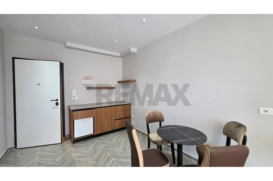 Vlore - Lungomare, shitet garsonier Studio Kati 2, 45 m² 158.000 € (Radhime, Vlore)