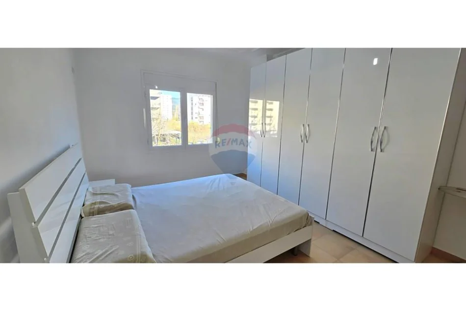 Vlore, shitet apartament 1+1 Kati 3, 72 m² 122.000 € (Rruga,Gjergj Kastrioti, Vlore)
