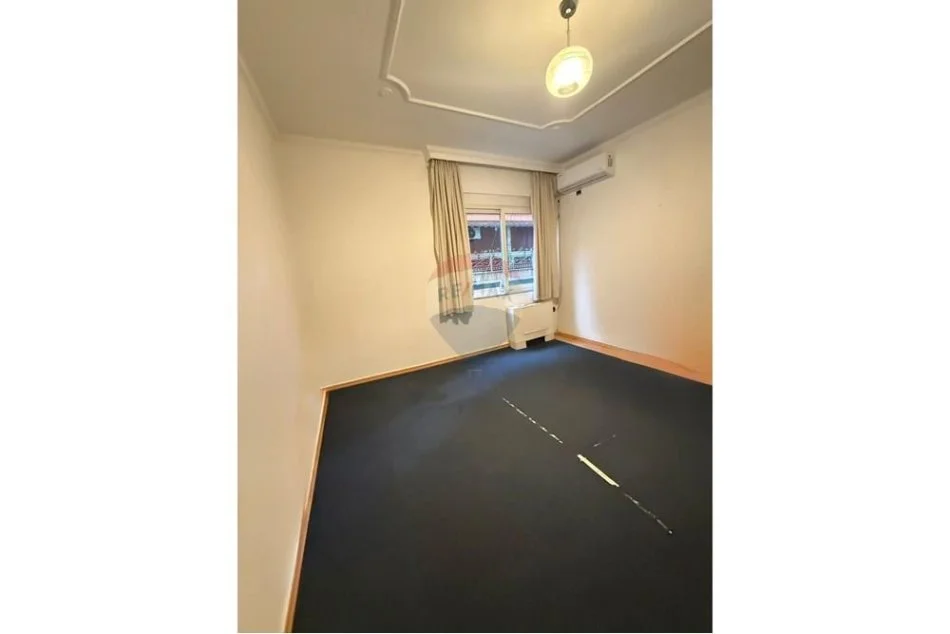 Tirane, jepet me qera ambjent biznesi Kati 2, 182 m² 1.500 € (ID: 530291049-14)