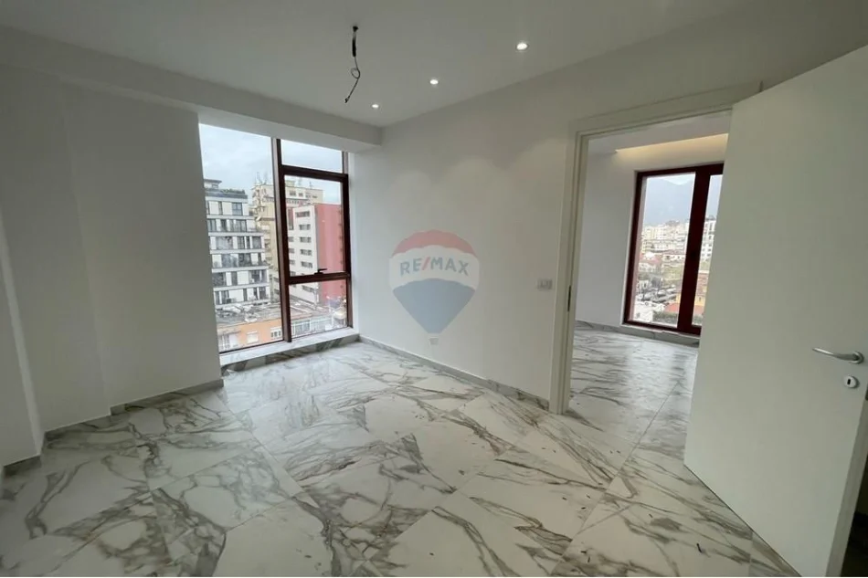 Tirane, shitet apartament , 58 m² 255.000 € 