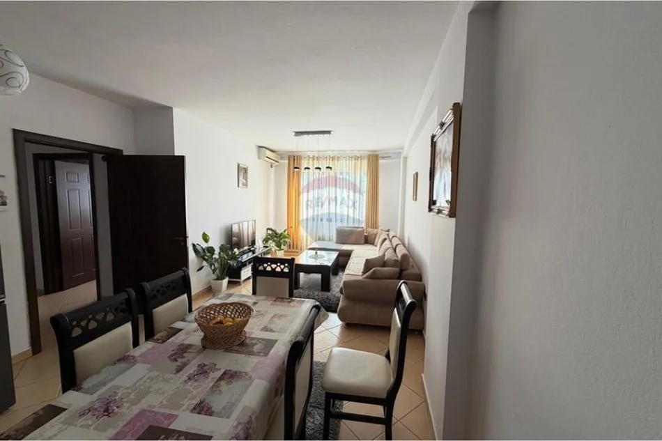 Tirane, shitet apartament 2+1+Aneks+Ballkon Kati 6, 106 m² 147.000 € (rruga dajtit)