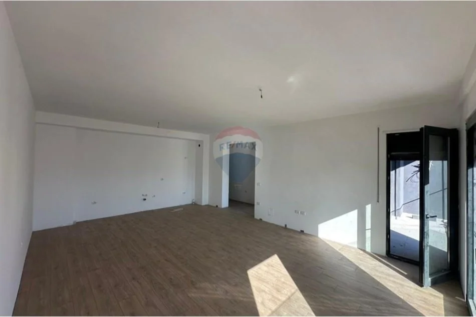 Tirane, shes apartament 2+1 Kati 7, 112 m² 250.000 € 