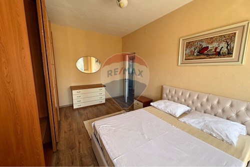 Tirane, jepet me qera apartament 2+1+Ballkon Kati 4, 71 m² 580 € (Naim Frasheri)