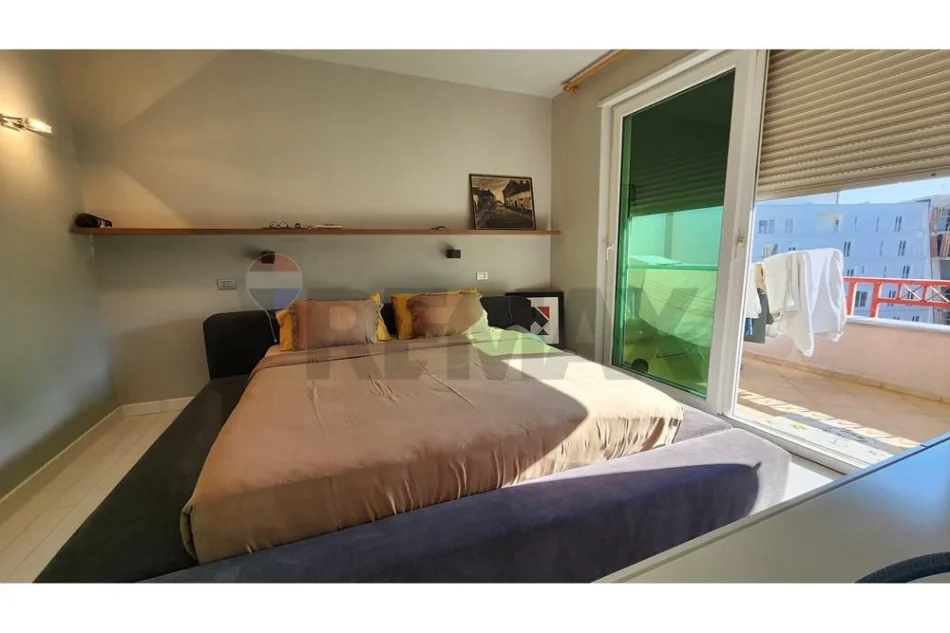 Tirane, jepet me qera apartament , 120 m² 1.200 € 