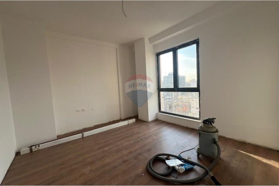 Tirane, shitet apartament 2+1 Kati 4, 129 m² 320.000 € (Rruga Tefta Tashko (ID: 530261056-167)