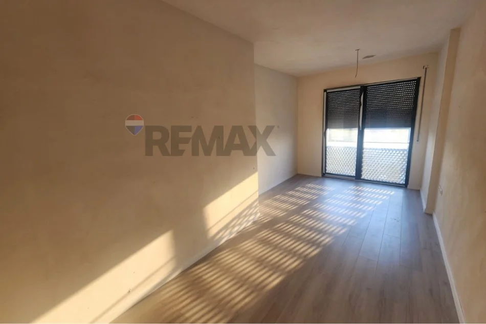 Tirane, shitet 2+1 , 108 m² 214.000 € (don bosko)