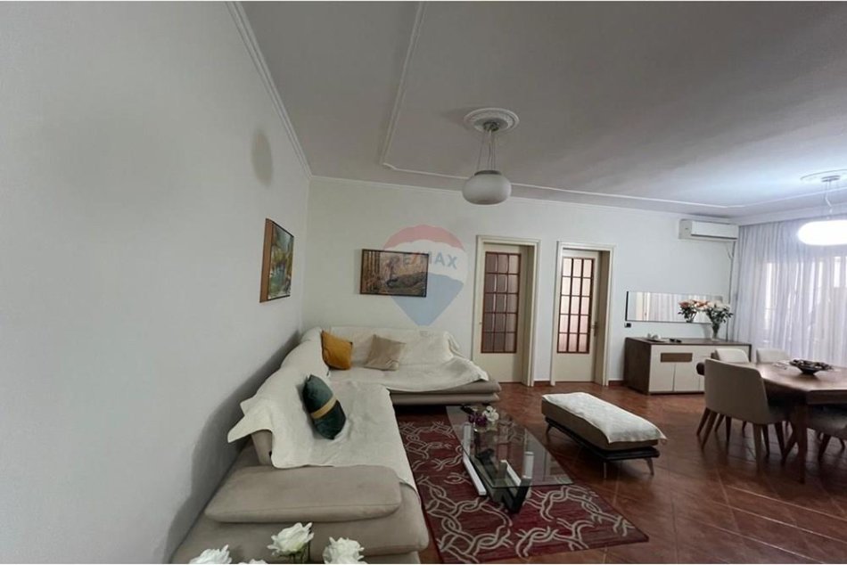 Tirane, shitet apartament 2+1 Kati 9, 95 m² 215.000 € (Komuna e Parisit, Tiranë(ID: 530191068-89)