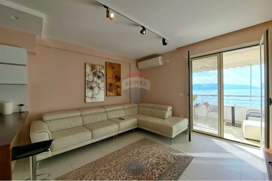 Vlore - Lungomare, shitet apartament 2+1 Kati 9, 96 m² 260.000 € (Rrug Murat Terbaci,Vlore)