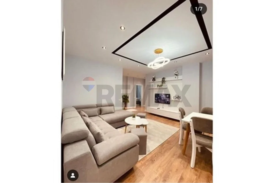 Tirane, jepet me qera apartament 2+1 Kati 2, 97 m² 730 € (Frosina Plaku)