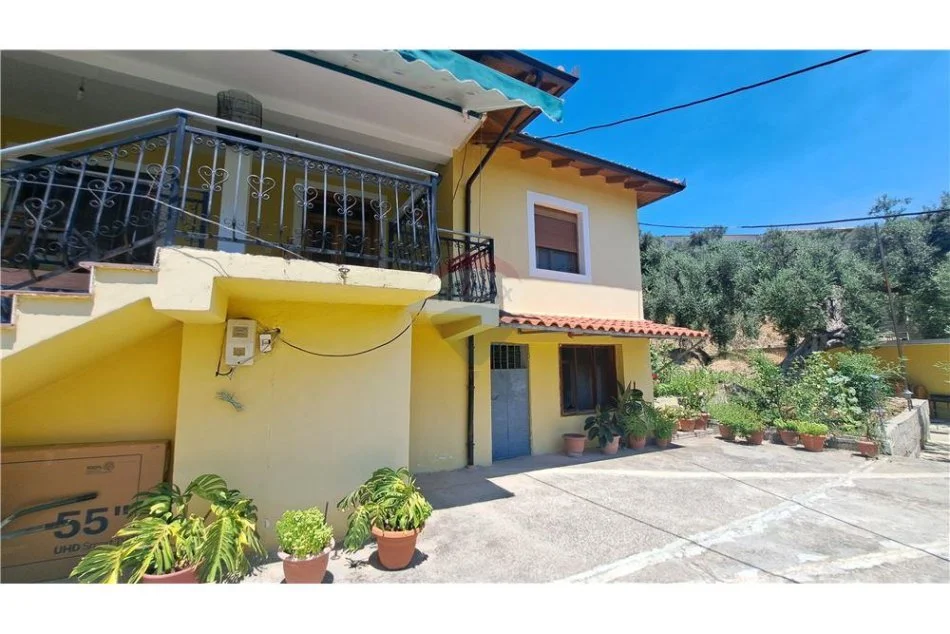 Vlore, shitet Vile 2 Katshe Kati 2, 500 m² 300.000 € (Kanine, Vlore)