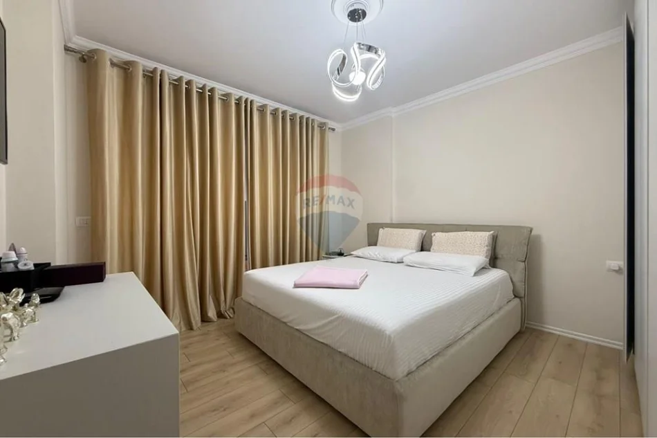 Tirane, shitet apartament 3+1+Ballkon , 140 m² 340.000 € (Kopshti Zoologjik, Tiranë)