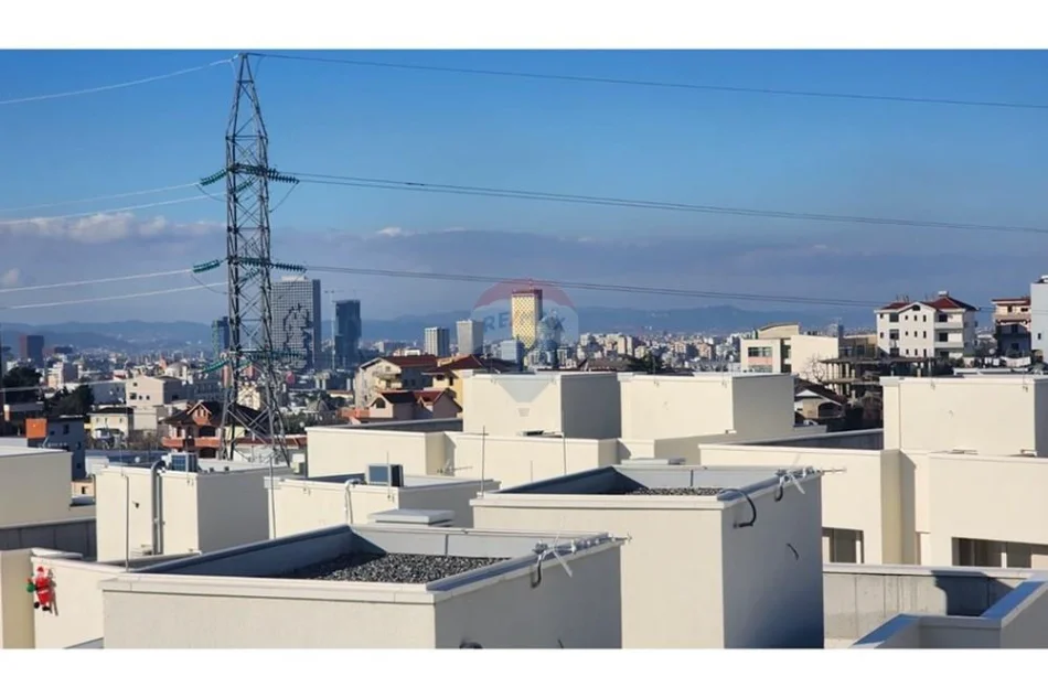 Tirane, shitet Vile , 202 m² 385.000 € (Sanatorium)