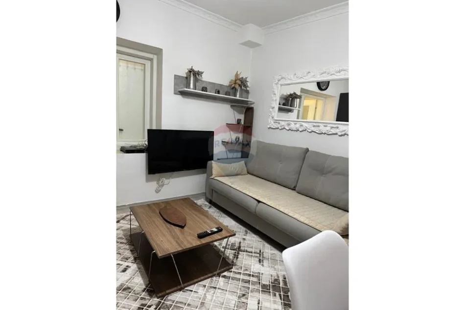Tirane, jepet me qera apartament 1+1 Kati 1, 58 m² 45.000 € 