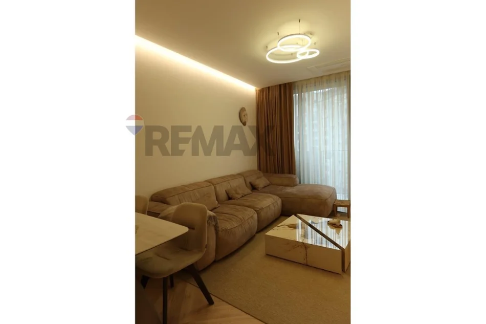 Tirane, shitet apartament 2+1 Kati 4, 127 m² 700.000 € (Lake View Residence, Tiranë)