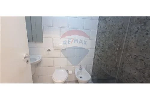 Tirane, jepet me qera apartament 1+1 , 63 m² 500 € (Frosina Plaku - 21 Dhjetori, Shqipëri)