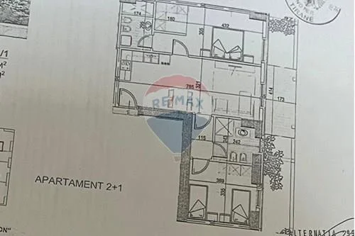 Tirane, jepet me qera apartament 2+1 Kati 16, 110 m² 800 € (Rruga e Kavajës,)