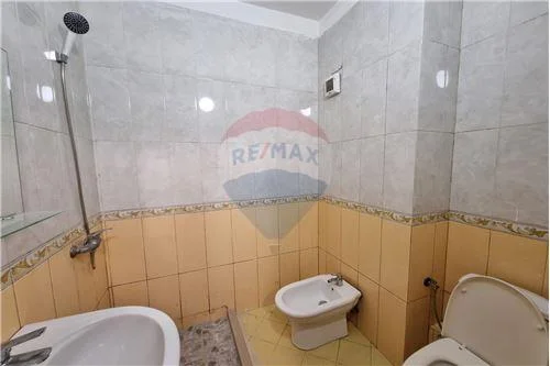 Tirane, jepet me qera apartament 1+1 , 78 m² 450 € (Kodra e Diellit, Shqipëri)
