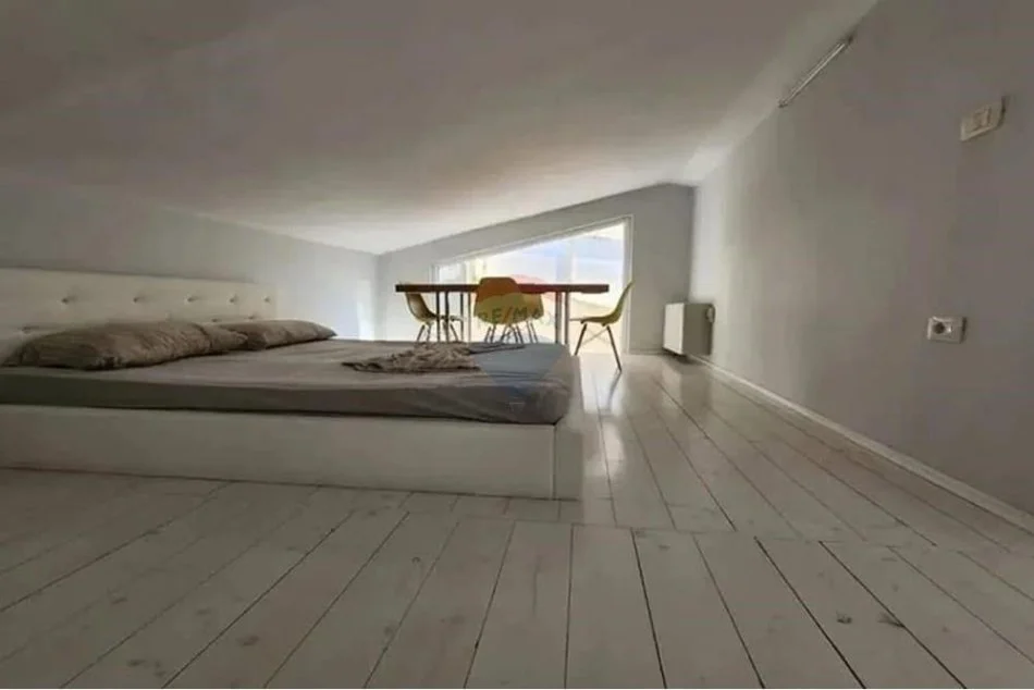 Tirane, shitet apartament duplex 2+1+Ballkon Kati 5, 106 m² 235.000 € (Kodra e Diellit 1)