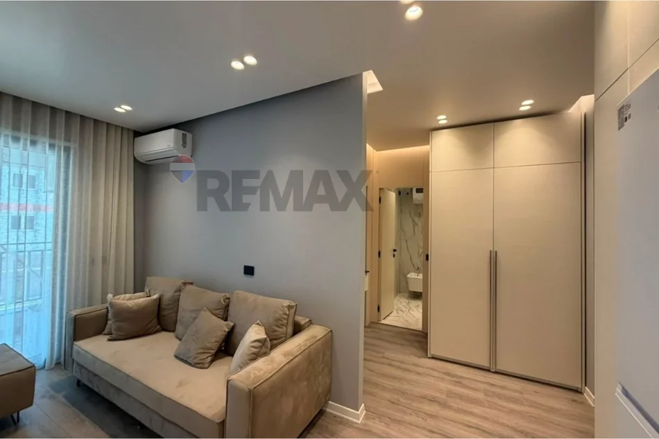 Tirane, jepet me qera apartament , 690 € 