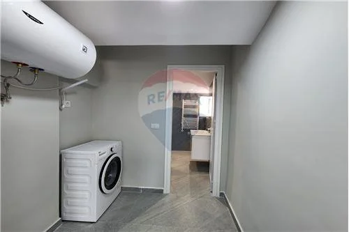 Tirane, jepet me qera apartament 1+1 Kati 2, 55 m² 470 € (qytet studenti)