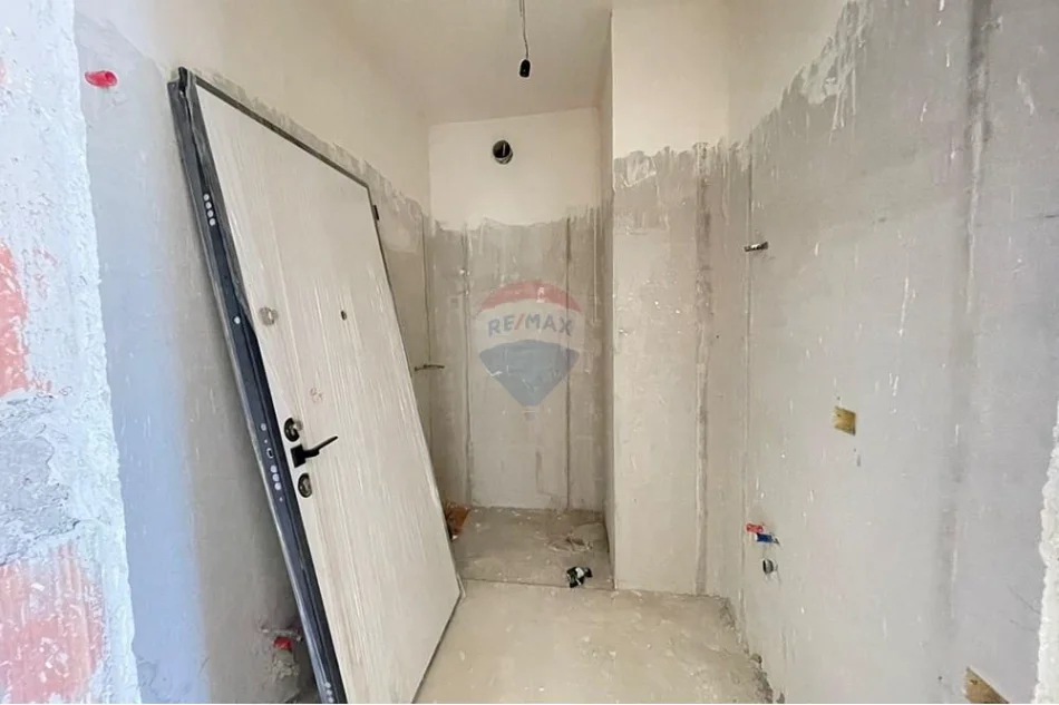 Tirane, shitet apartament , 120 m² 265.000 € 