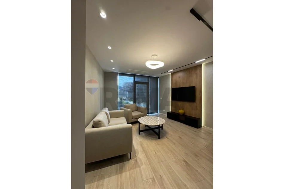 Tirane, jepet me qera , 73 m² 1.500 € (Liqeni Artificial)