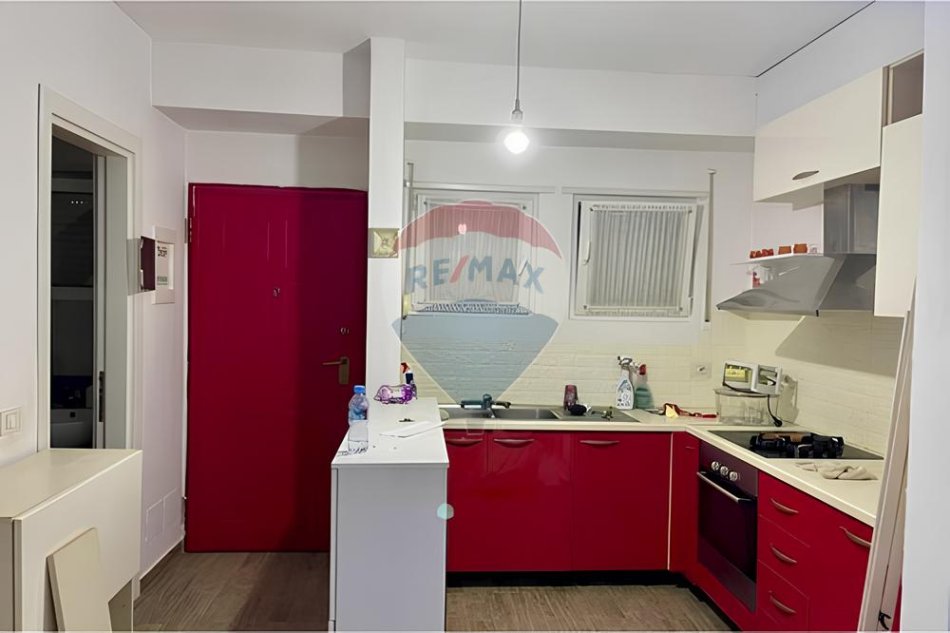 Tirane, jepet me qera apartament 2+1 Kati 0, 120 m² 600 € (Kodra e Diellit 2)