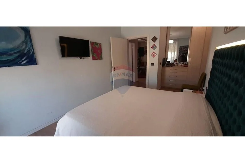 Tirane, shitet apartament 2+1 , 112 m² 210.000 € (Qytet Studenti)