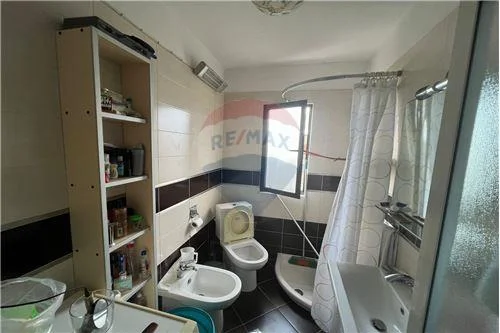 Tirane, shitet apartament 1+1 Kati 5, 60 m² 86.000 € (Hysen Xhura - Porcelan, Shqipëri)