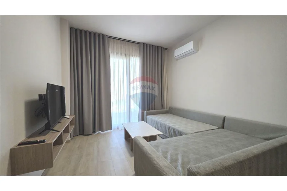 Vlore, shitet apartament 1+1 Kati 4, 77 m² 195.000 € (Rruga Azem Sulo, Lungomare, Vlore)