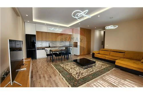 Tirane, jepet me qera 2+1+Ballkon Kati 6, 110 m² 1.500 € (Rruga e Kosovareve)
