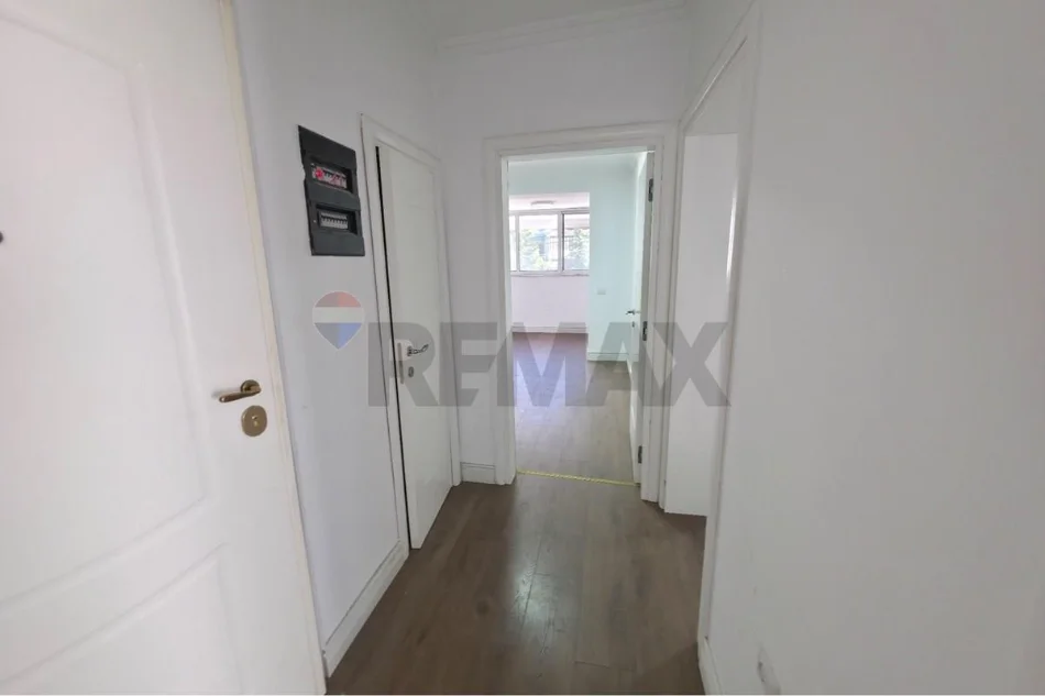 Tirane, jepet me qera , 145 m² 1.100 € 