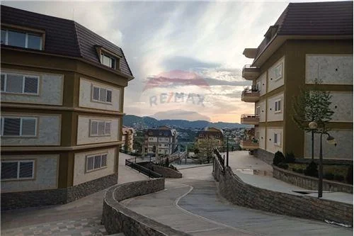 Tirane, shitet apartament 2+1 , 79 m² 142,200 € (Farke - Zone Rurale, Shqipëri)