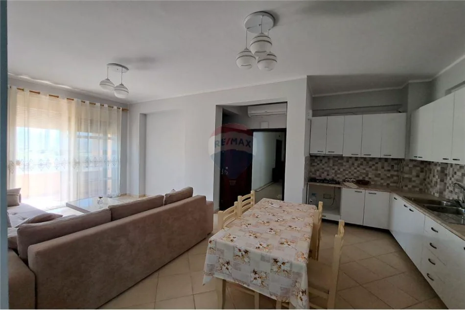 Radhime - Orikum, shitet apartament 1+1+Ballkon Kati 7, 75 m² 78.000 € (Orikum, Vlore)