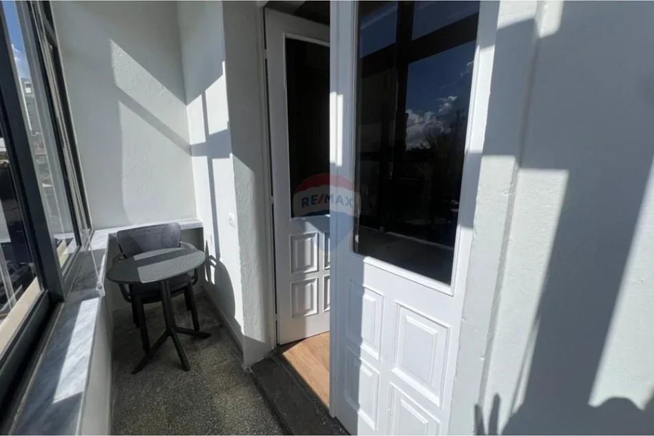 Tirane, jepet me qera apartament 1+1 Kati 2, 72 m² 640 € 