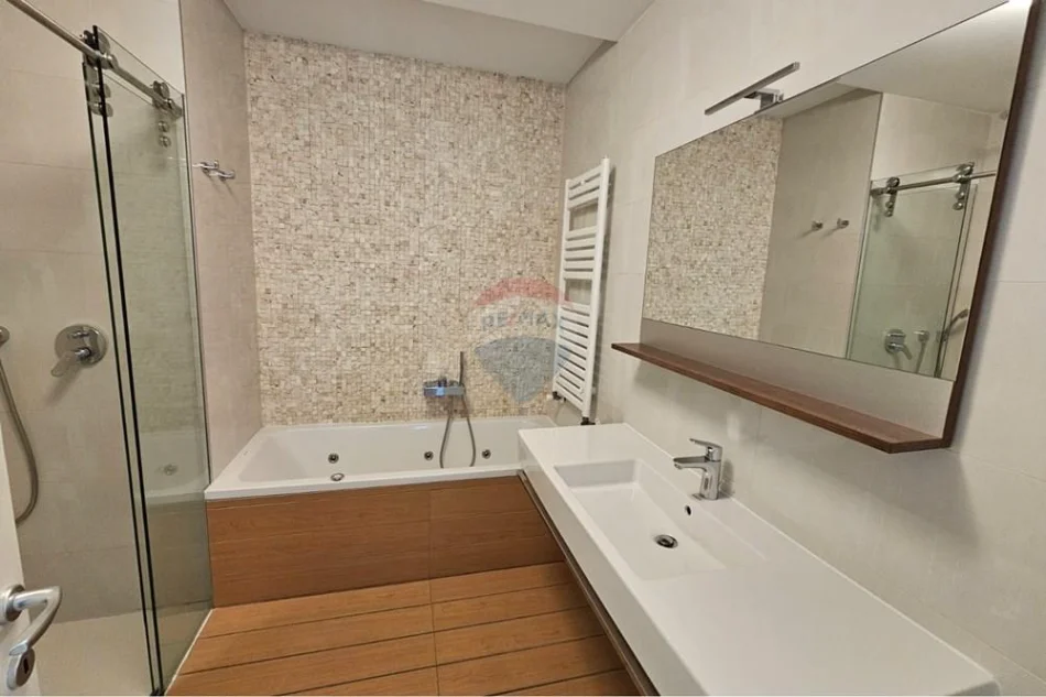 Tirane, shitet apartament , 164 m² 624.000 € 