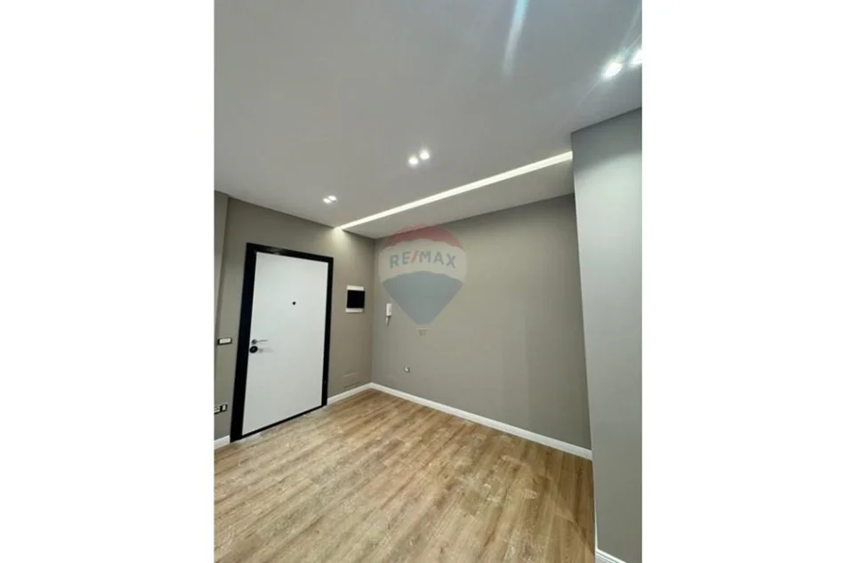 Tirane, shitet apartament , 121 m² 267.001 € 