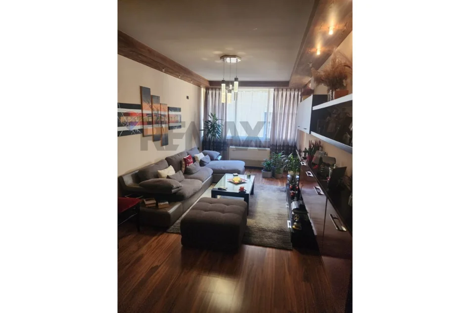 Tirane, shitet apartament , 108 m² 270.000 € 