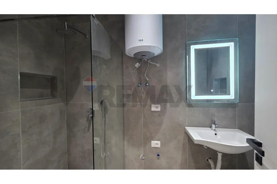 Vlore - Lungomare, shitet garsonier Studio Kati 2, 45 m² 158.000 € (Radhime, Vlore)