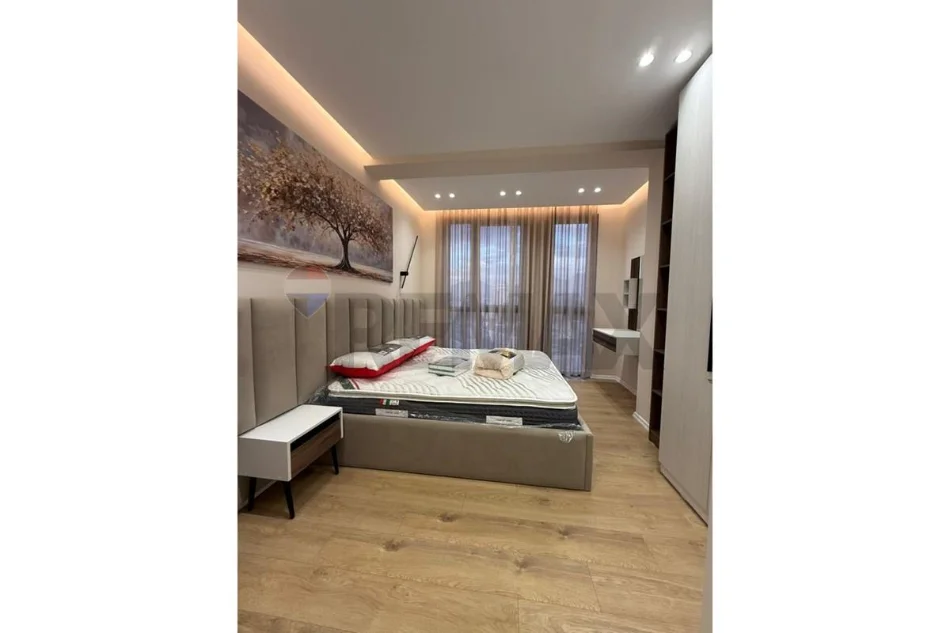Tirane, jepet me qera apartament , 114 m² 1.100 € 