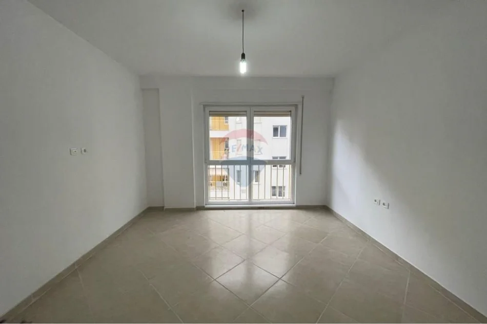 Tirane, shitet apartament , 118 m² 212.001 € 