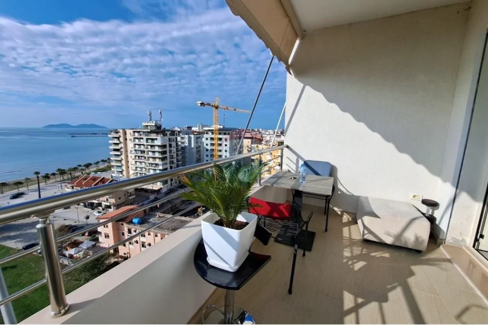 Vlore - Lungomare, shitet apartament 2+1 Kati 9, 96 m² 260.000 € (Lungomare, Vlorë)