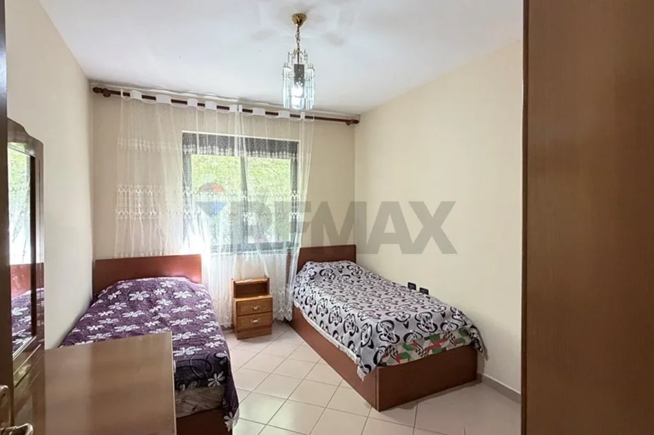 Tirane, jepet me qera apartament 2+1 Kati 2, 100 m² 60.000 € (Ish Fusha e Aviacionit,)