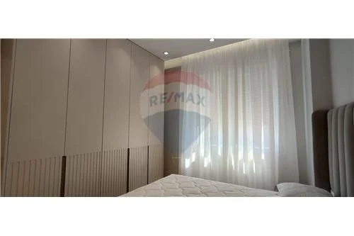 Tirane, jepet me qera apartament 1+1 Kati 4, 62 m² 500 € (Rezidenca 3D - Selitë, Shqipëri)