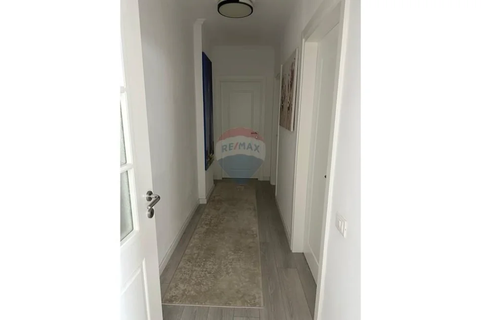 Tirane, shitet apartament 2+1 , 94 m² 255.000 € (Te Nisharaku)